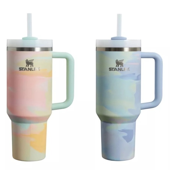 Stanley Quencher H2O Tumbler in Cool Serene Brushstroke 40oz - NWT - RARE - Picture 8 of 8